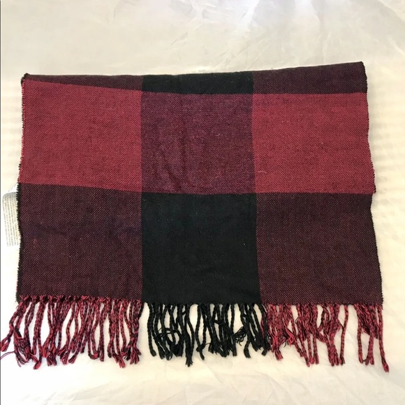 Hollister Heck Print Rectangular Scarf Red/ Burgundy - Picture 3 of 8
